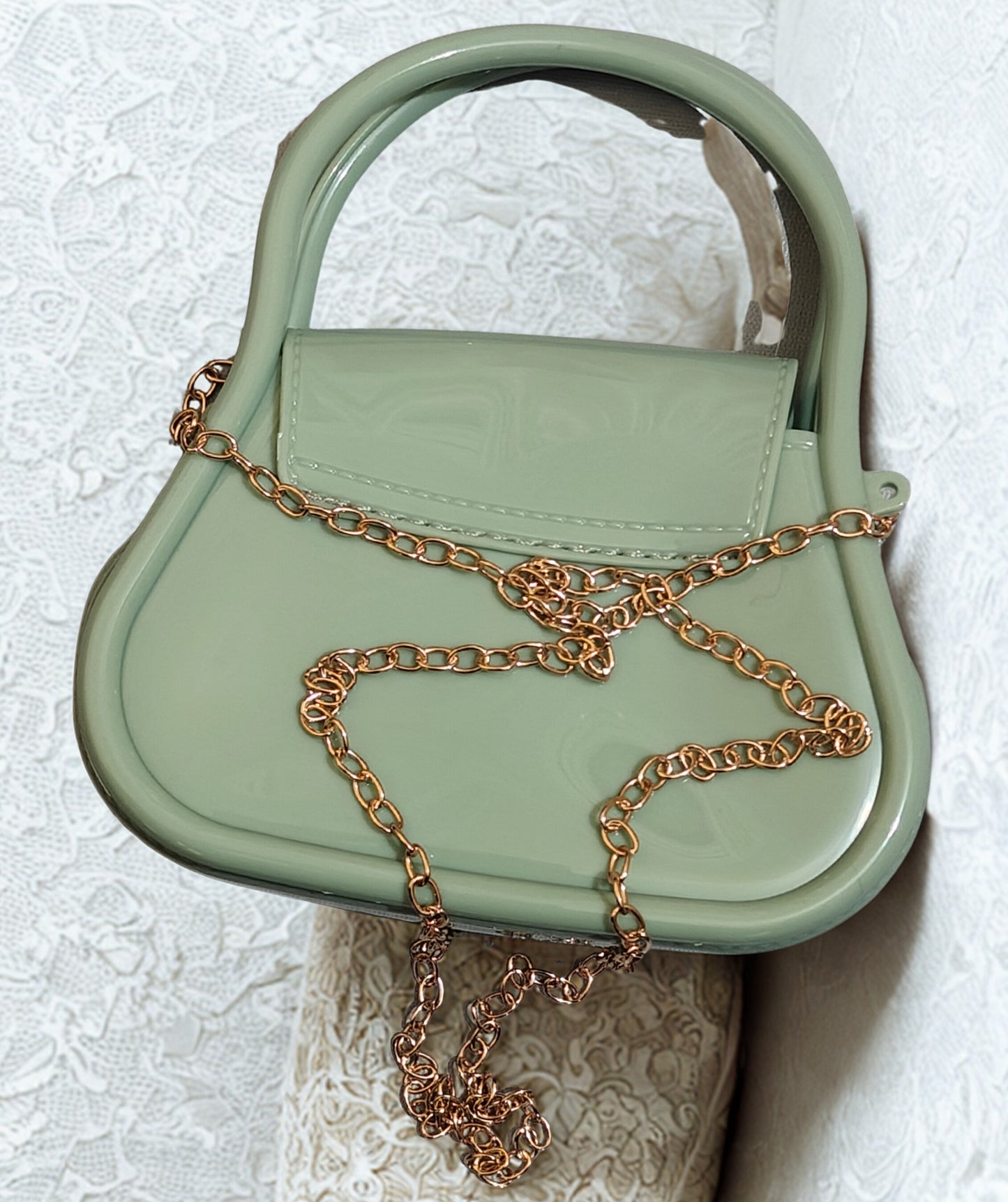 Stylish sling bag for girls