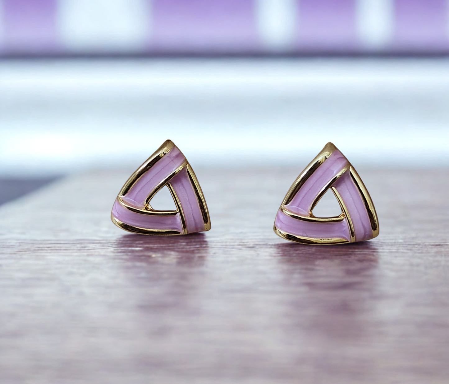 Gold plated overlapped Stud Earings
