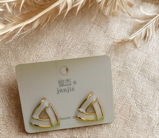 Gold plated overlapped Stud Earings