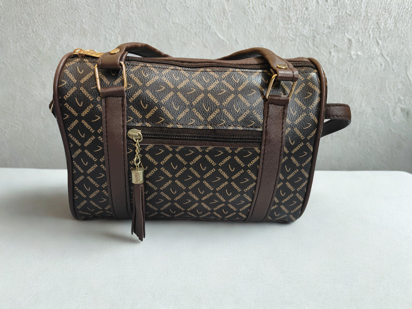 Structured sling bag for girls & ladies